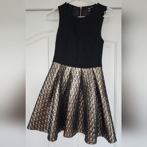 Elegant Black and Gold Women's Flare Skirt Dress- Size S
